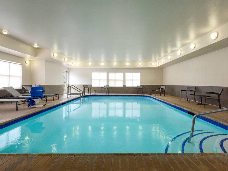 B6FB8E1E0A6A9AA49CA6CEDB934F736A