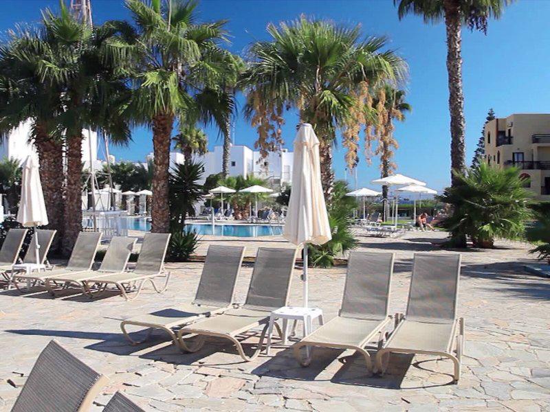 3684EADC5656A38327B546F444927199