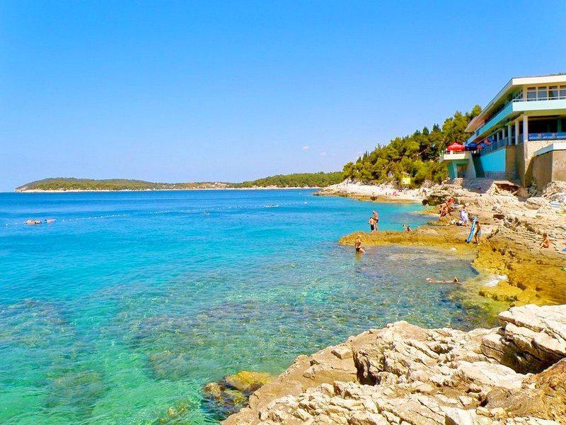 16C78576B49DAA09713F74A2A52C25F4