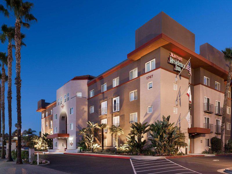 5AA175EC2689110640C06579F09A781F