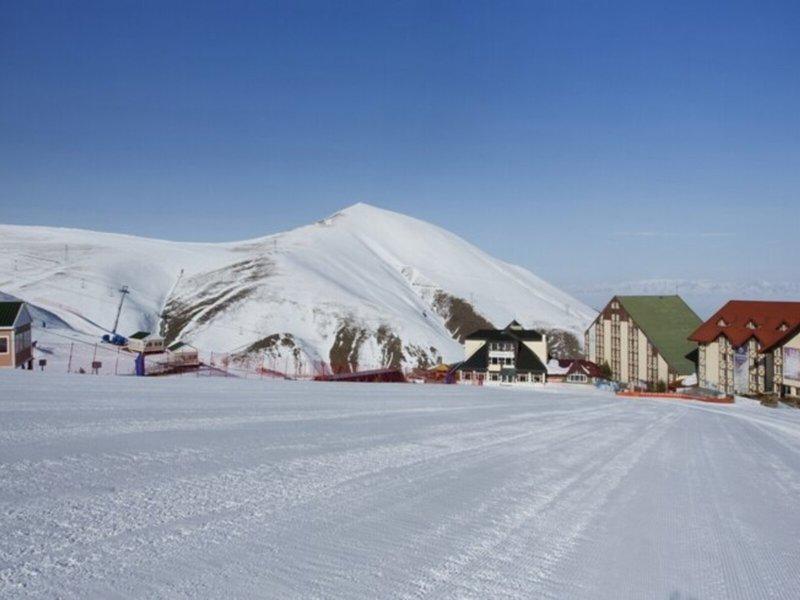 7C56877D5BF313E99951D71C2D4F6E77