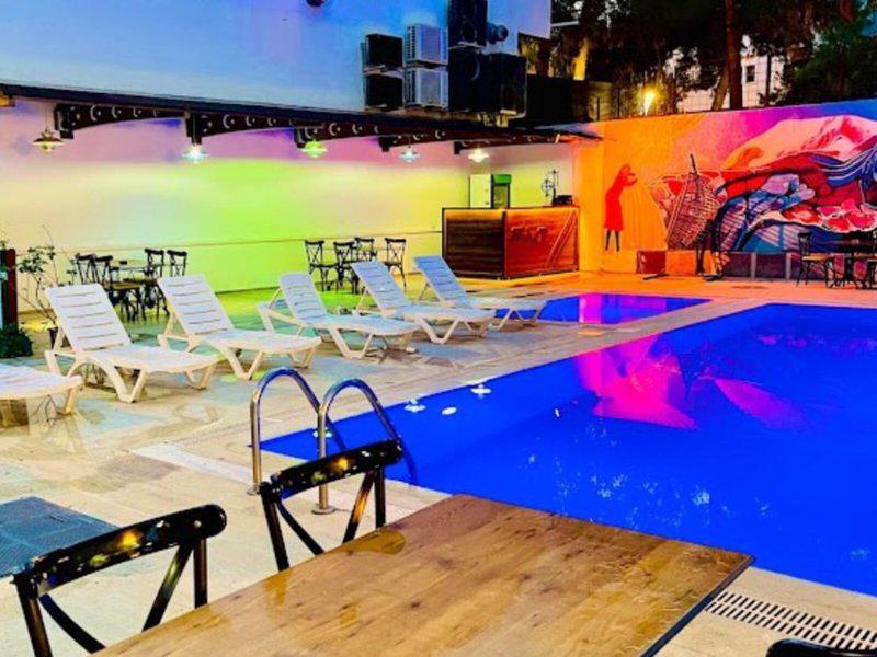 E60A2AF2BEBCEA99D6103638F7459252