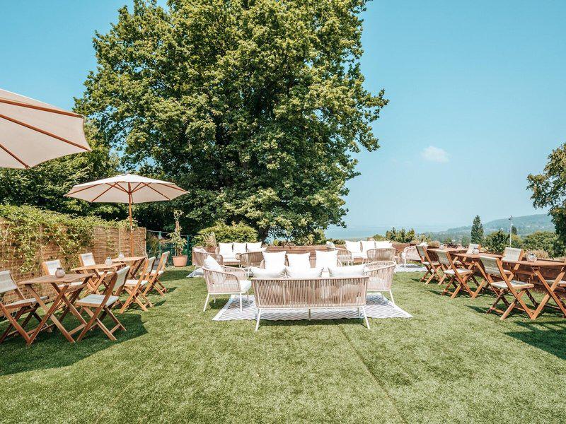 5B861BDC2944F8DFE778771AFD67F932