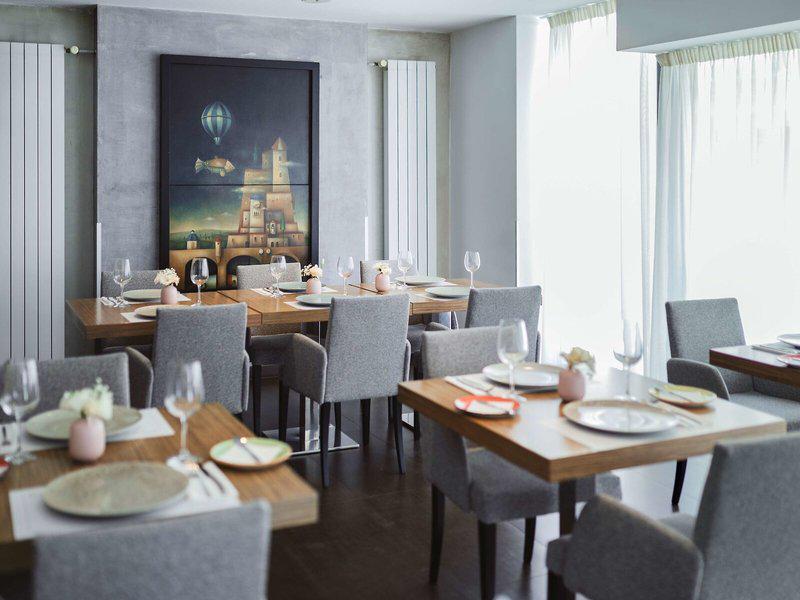 C63C9CD9D41038AD01ABC57FA216F935