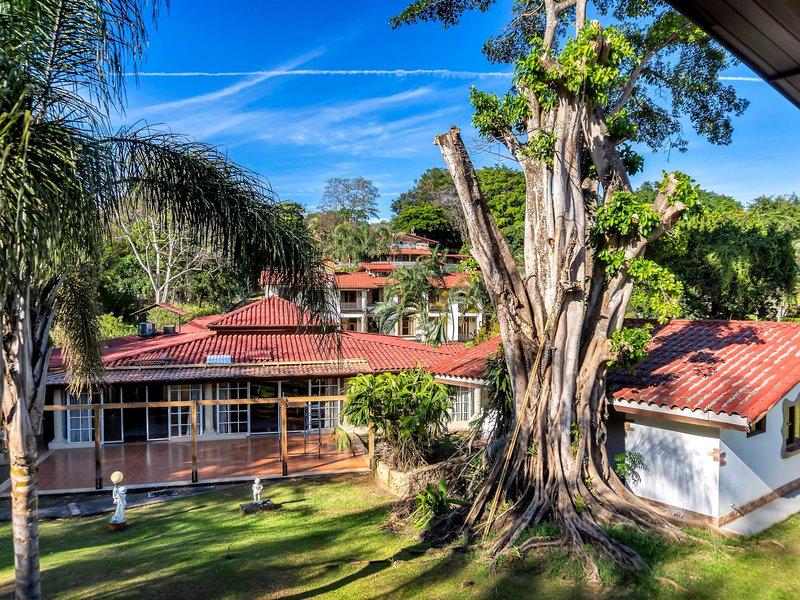 CFDFFF33D49E61F91661FE16C2627DB8