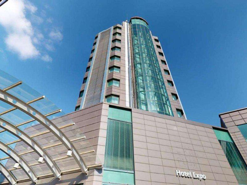 1E73BC2A39AD4ACE93A7C11F174D3F97