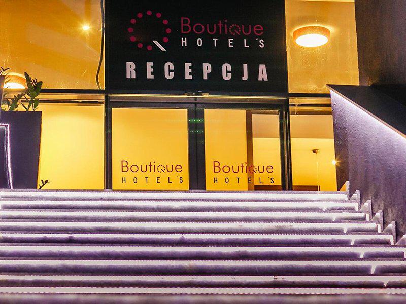 8D94535F695894C3D2D222C1F7FBDE9E