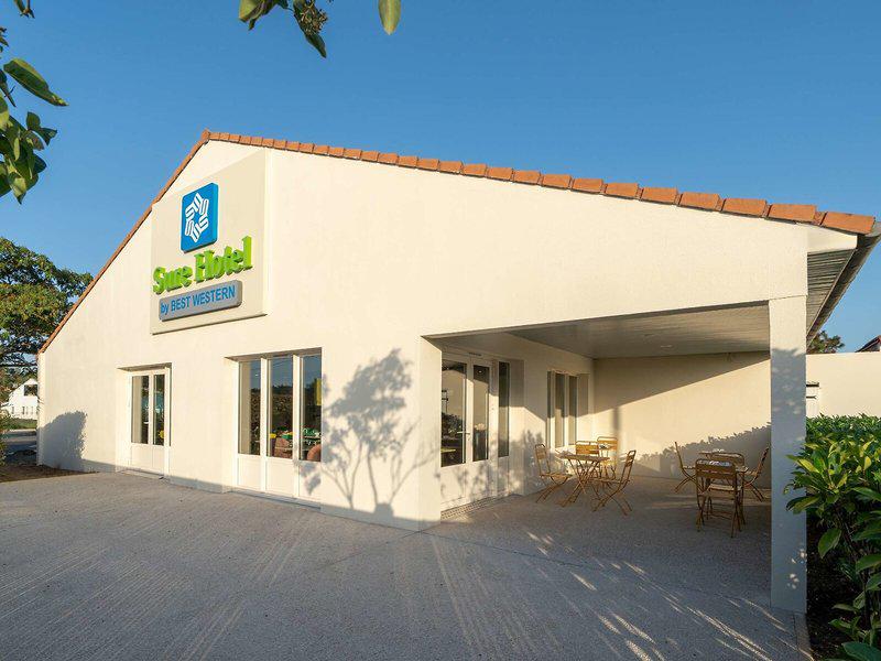 B2DE4C5D472CBEB80B32E1A88E8C69AE