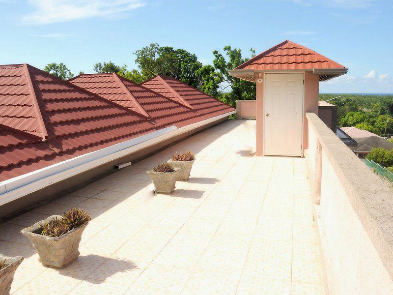 7810975E997A7F5FE7EA740E7D7ACA47