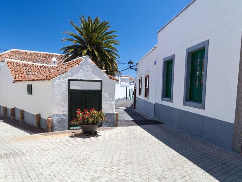 ABB8C381A47B52516C49BD84802DF789