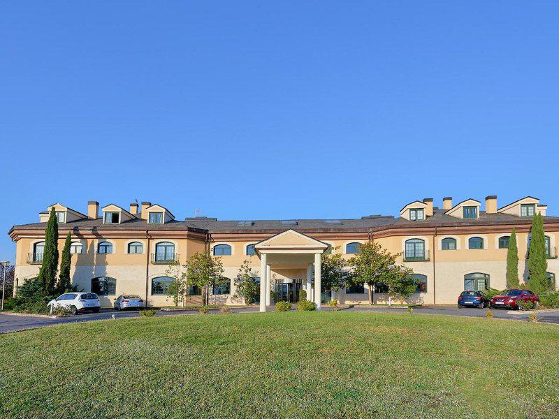 976AF5EA2A8BDAB02E13C180A080E3DD