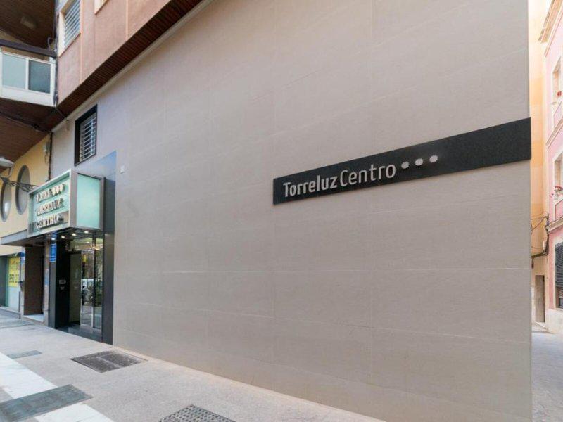 44B32B976EC2F01C2B41B65D0943072A