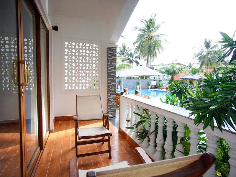 15B236749E2273B41B3776FF7CC76E77