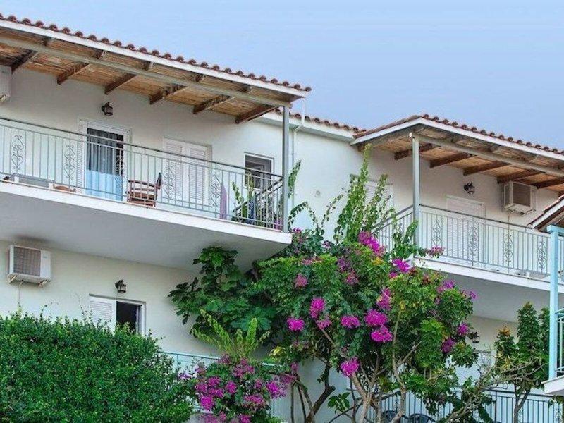 BE352DC0BF8B87D87B056B418EE77497