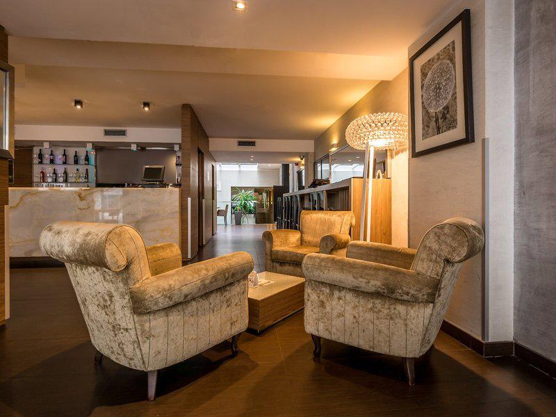 C3DDCF2CE5D6D14A28AAE31AE3809F9E