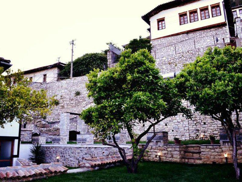 7D341824F77F4A495BFD6CFDD6A29F68