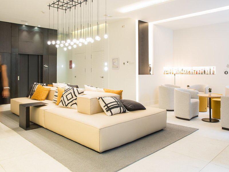 1758BF783F2E17EDCD17959D630D968F