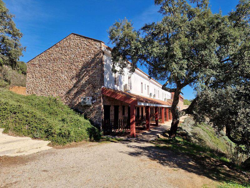 D9AFFC10930507D0D3A57922309E6833