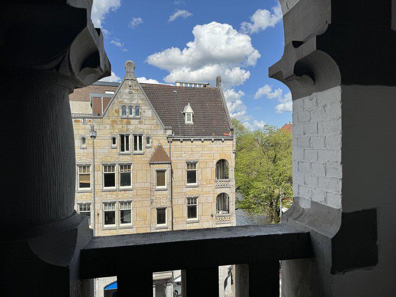 2F16AA5025D08B4CB2E12FF66F73A02D