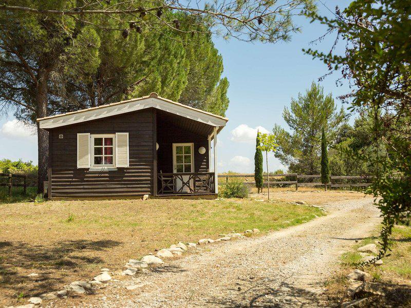 28CD63586D2C7F252DBEC713B9E7D5A6