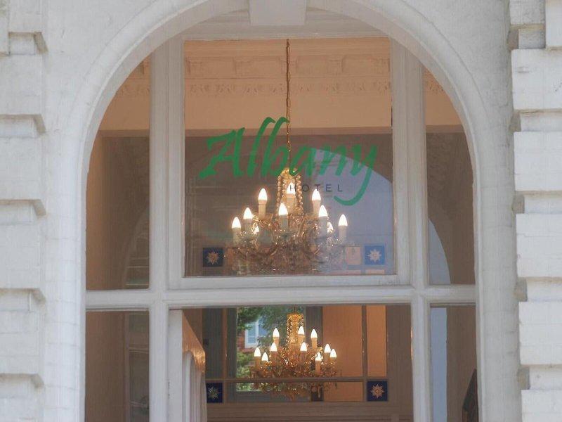 0DD5DA5F6D11E008BBF6B5ABE31D032C