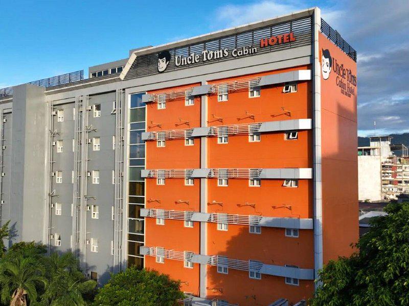 17F58619CB4D69F4344D001AE7DF594E