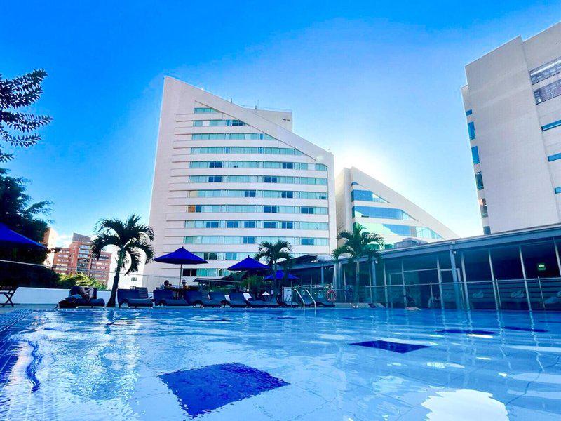 2067AECFECC3D46902DA9CD837D78BD8