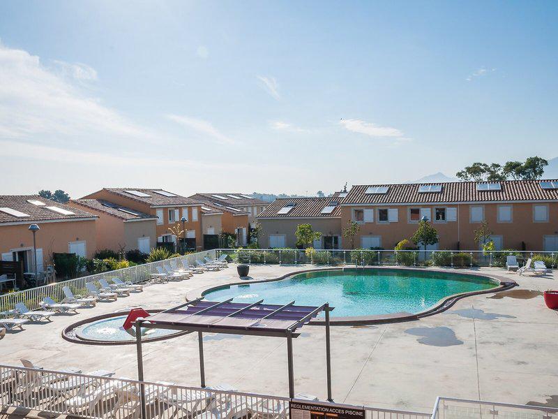 D073AE93F47EB93FC74C95BCD6D97B20