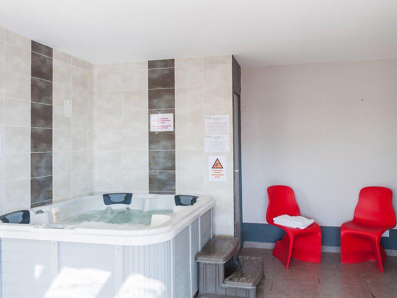 F02321177D109B250C47840C4302AE38