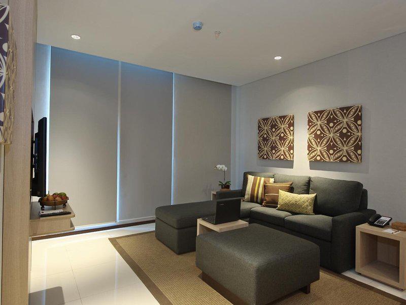 43D519348010C2E6BAA14AFB907F826E