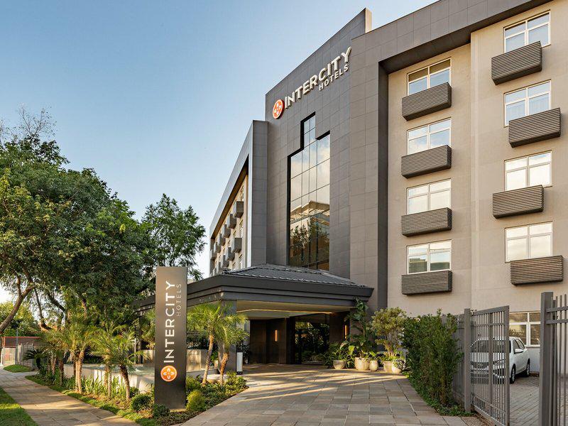 2F1E15C3621FBF64E6EA1A27CF5B31A1