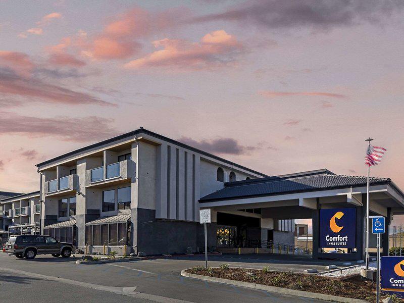 2B4C216C0B43B484CB1C12C43C8A6703