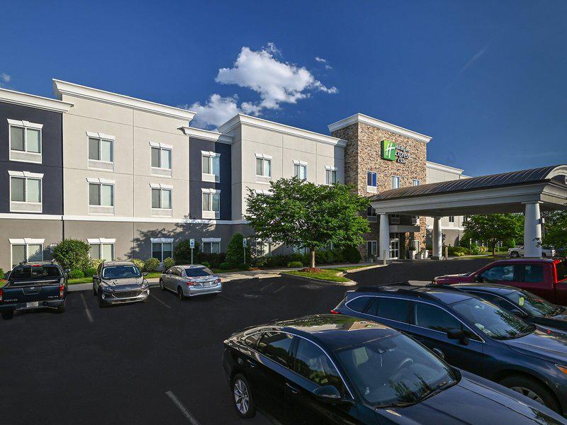 22CC3AC940B1F6CA2A3DBE4A92C2BE6B