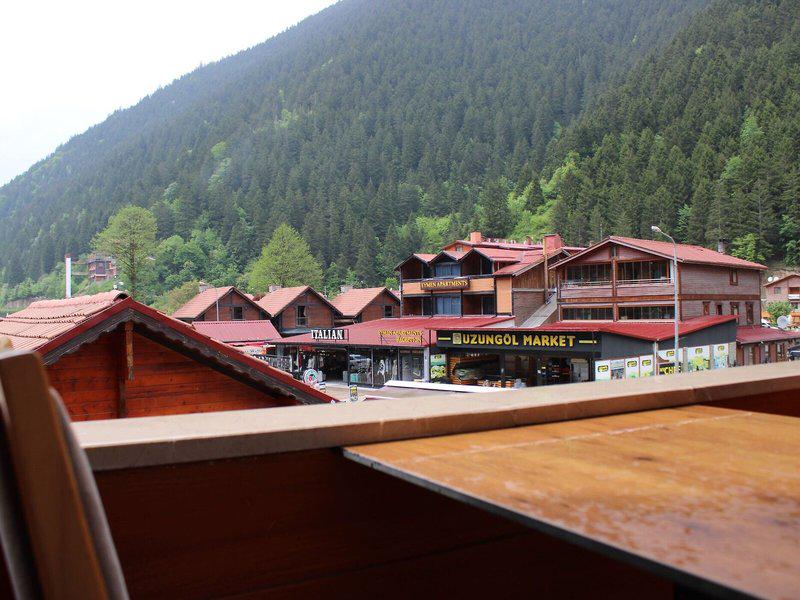 DCF9EC81765E01621664B97AD35F33AF