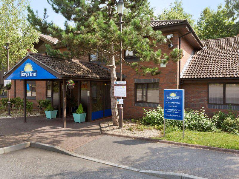 6EB985A77207260BAEEE355279D0F90B