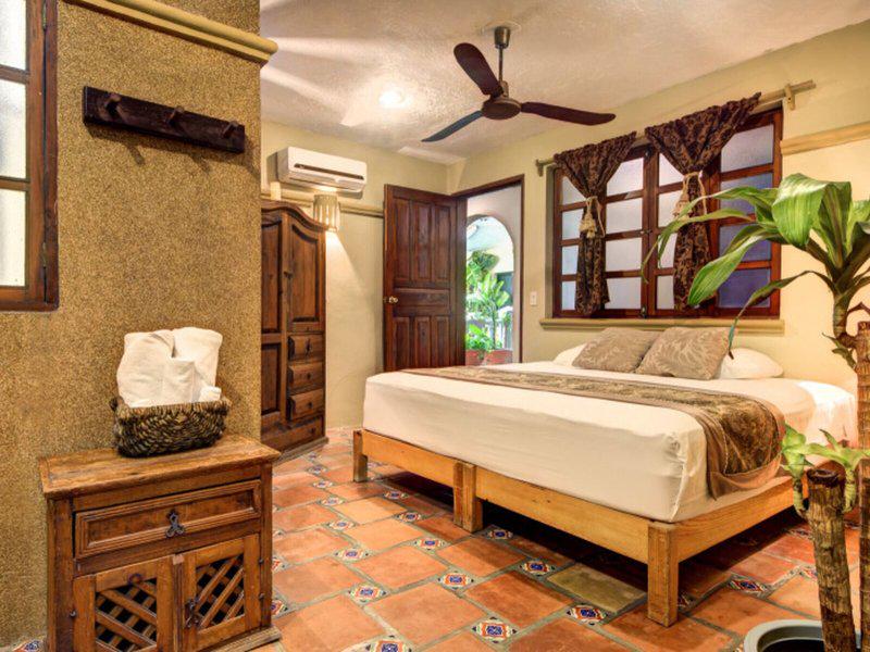 F251EF63F7D097A01CDD59248B563819