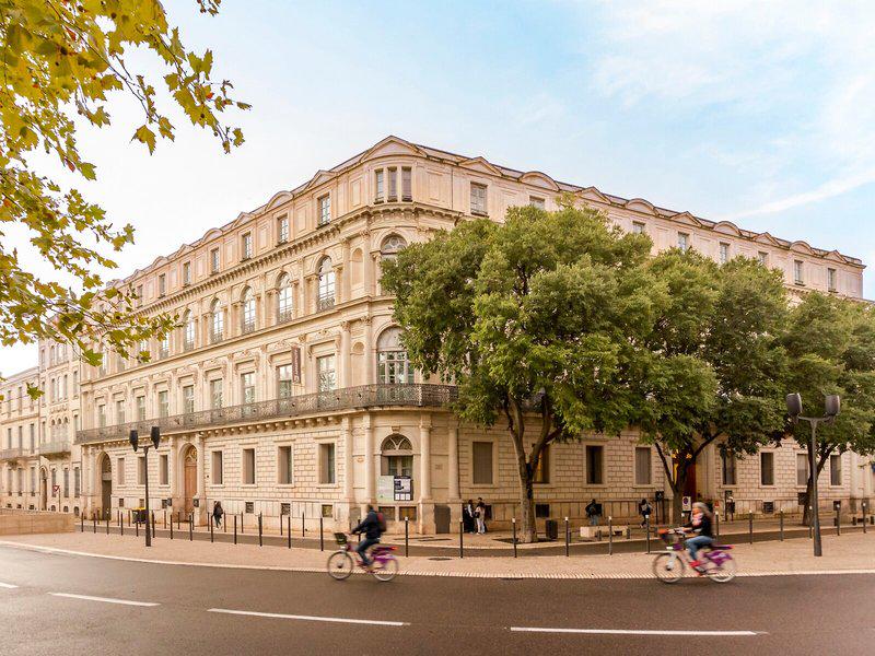 FB1293122FC4E4A4F50BFCC79E8845B2