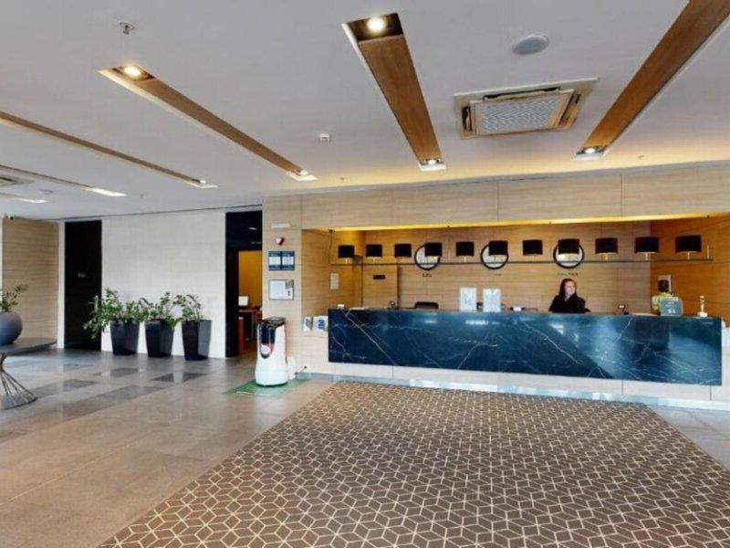 BFF233E74588E131D8910F42CBB26501