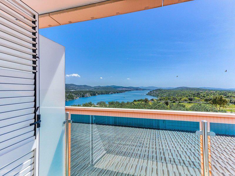 C4C1BBFD5E7F1401668C435754367B8A