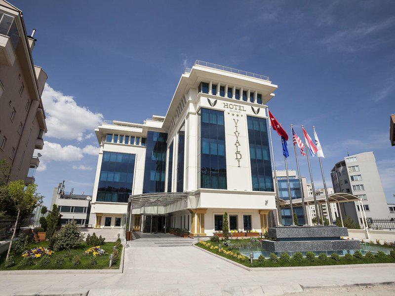 7FE7769BD2C13A260D7DD3A2B73756F3