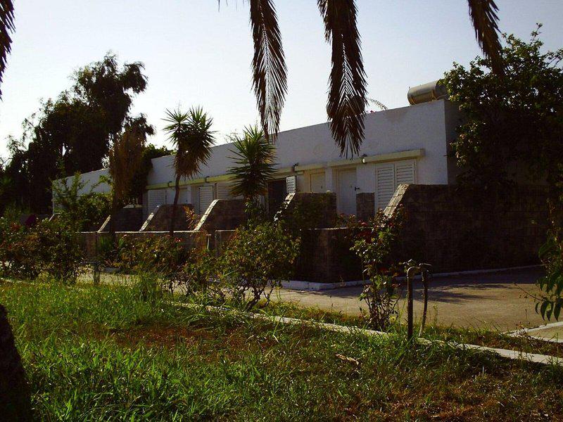 283EBE4A5987DB6DDC056FDA9F641D92