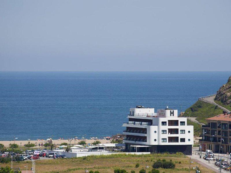 E4A23369A4670BC50E334810CFB82FDD