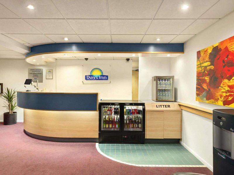 F658DF474BEB3B3E90124BA93A8BBD2E