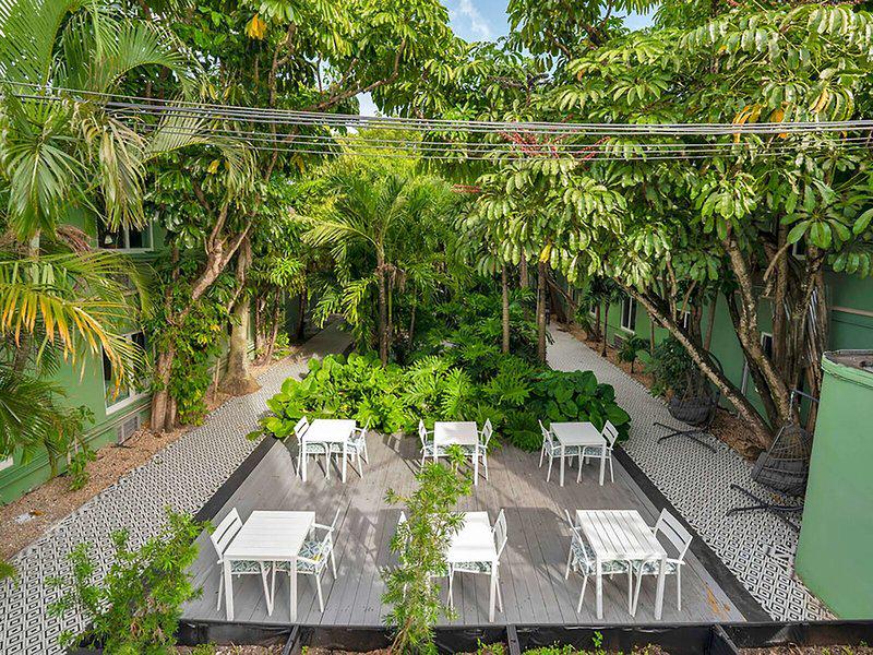 7C3B4DD5CD532006B03BC43848B49543