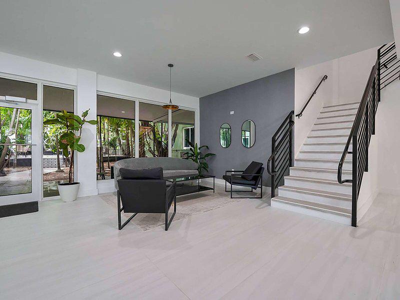 D60E032B324F657FB39B923FAE53C4AB