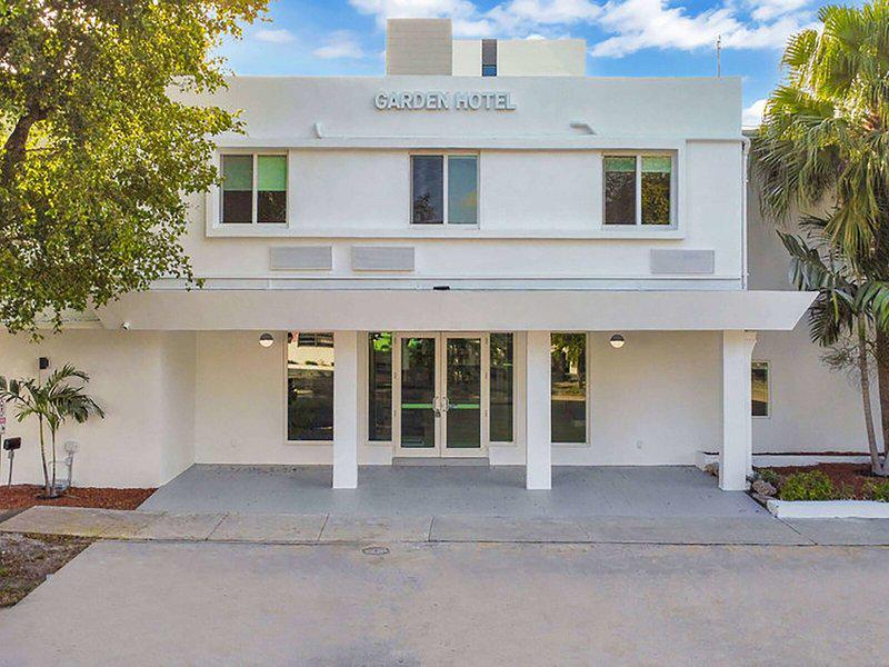 3429DB90DE326E195E7FBE142DC27A85