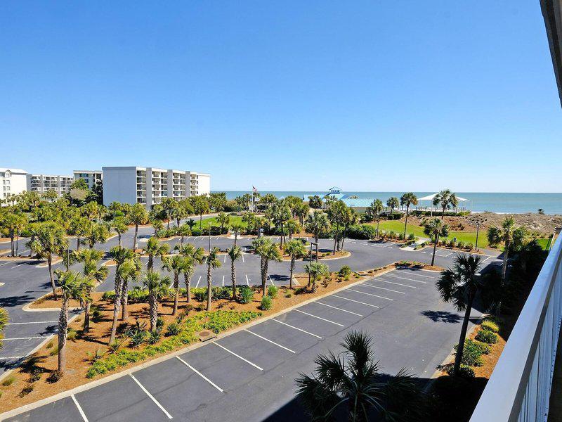 33339345ACA381F991F547B84D73CDAC