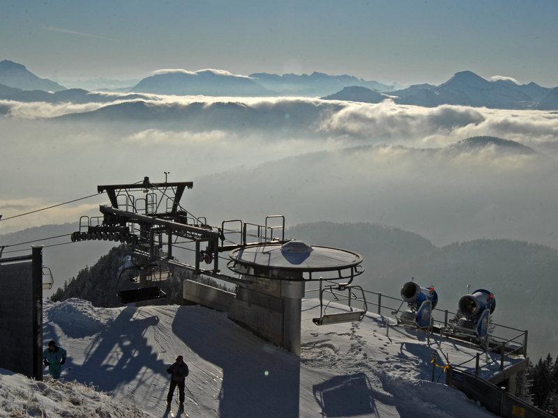 F794923D2CBAECFD797B0DA868B10E4B