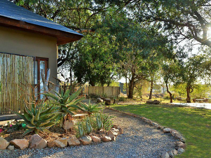 5B7ABD5B87DFF8C5378263EB6350CD64