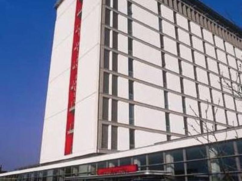 4BCCBF696CC017060A39842382597E05